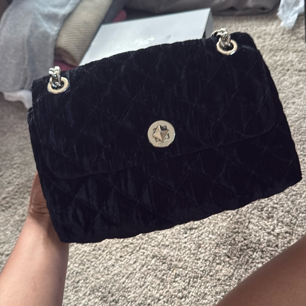 Black Kate Spade Purse w/ Adjustable Shoulder Chain